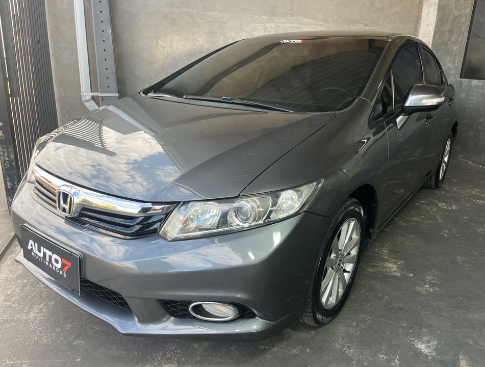 Honda Civic Sedan LXR 2.0 Flexone 16V Aut. 4p