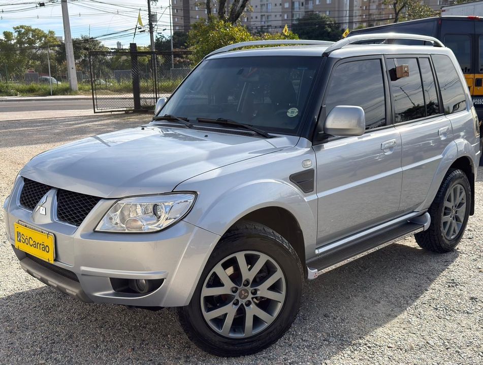 Mitsubishi Pajero TR4 2.0 Flex 16V 4X2 Aut.