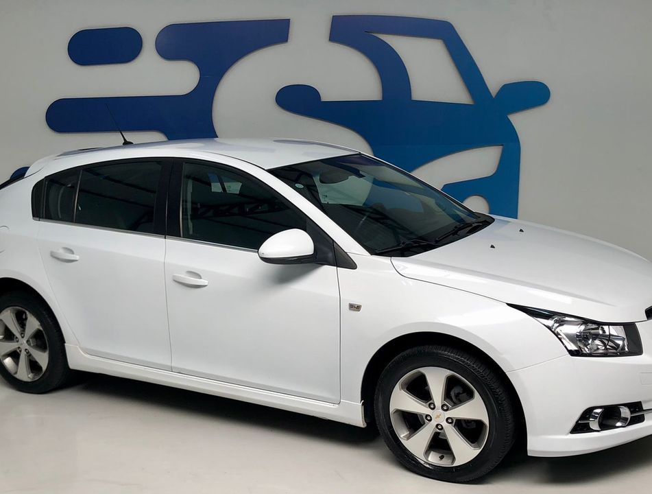 Chevrolet CRUZE HB Sport LT 1.8 16V FlexP. 5p Mec