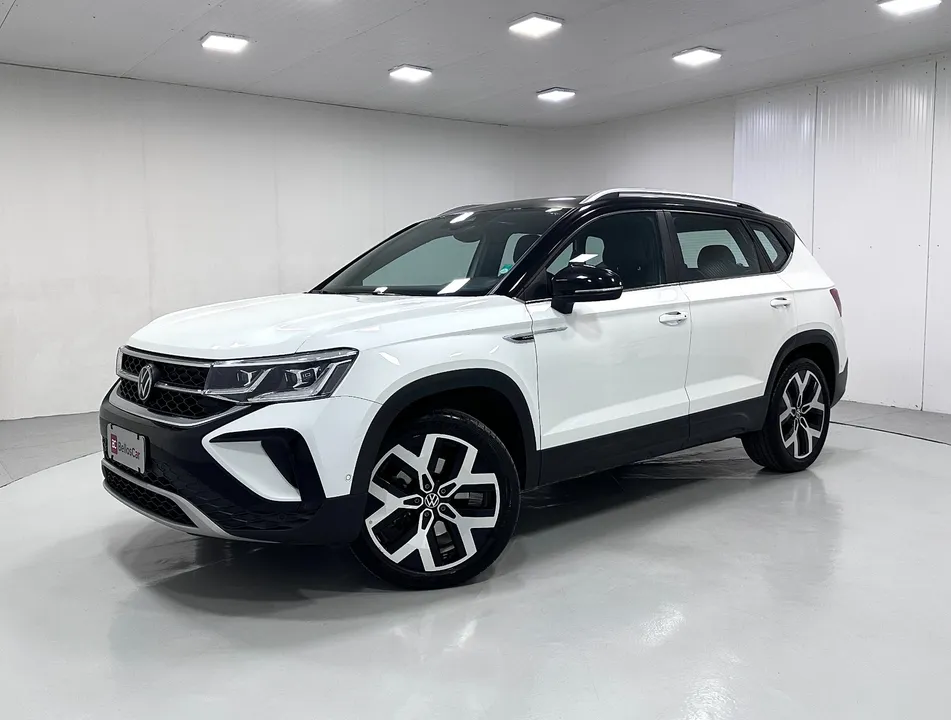 Volkswagen Taos 2024 à venda