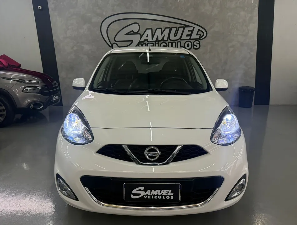 Nissan March 2016 à venda
