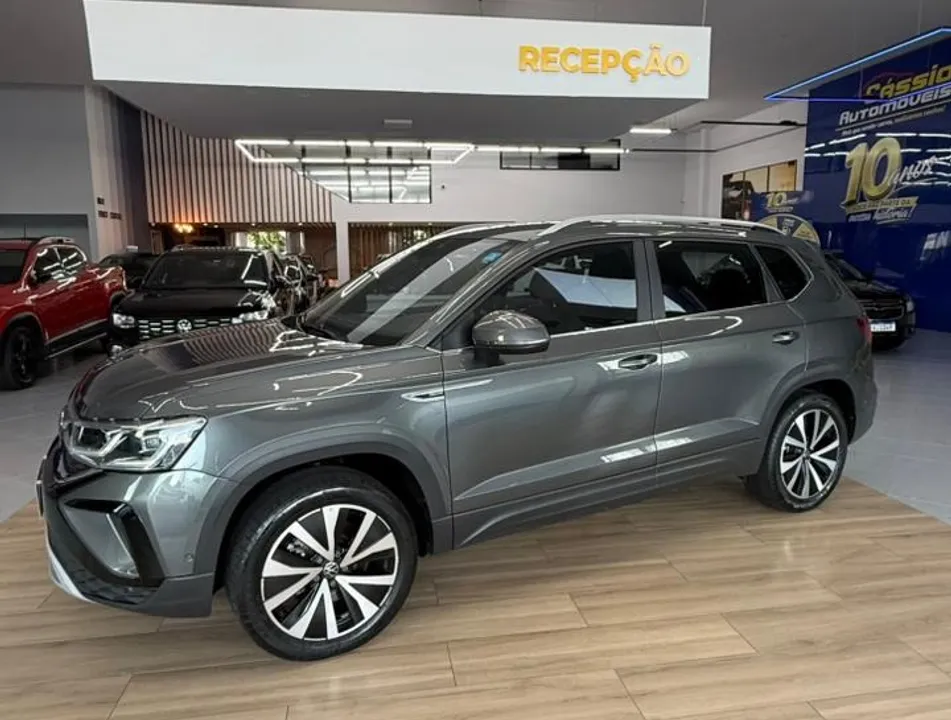 Volkswagen Taos 2023 à venda