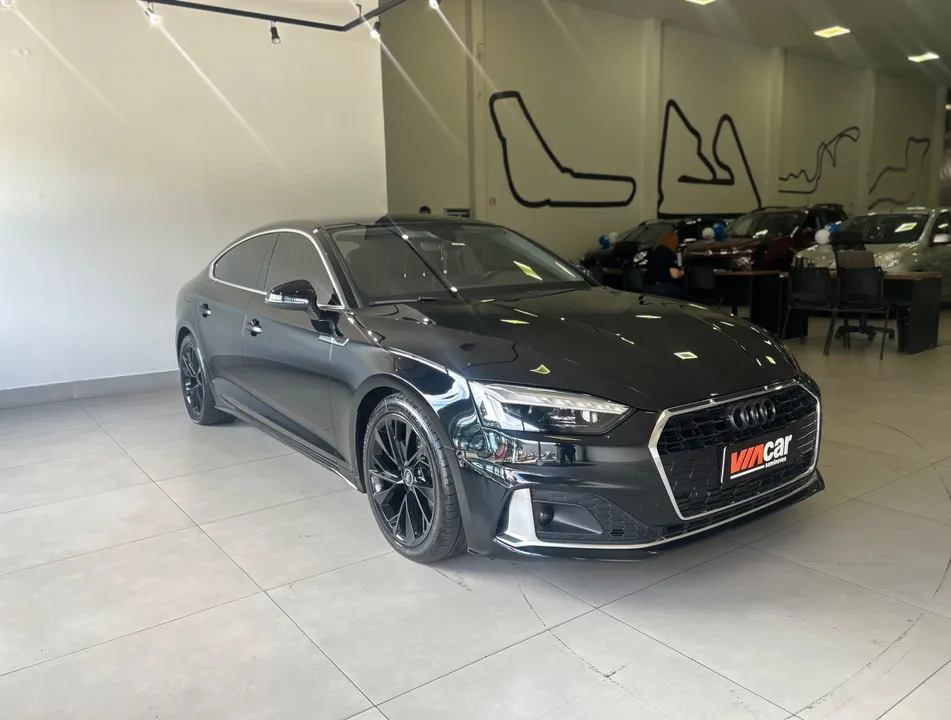 Audi A5 2022 à venda