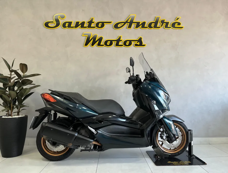 YAMAHA XMAX 250 ABS
