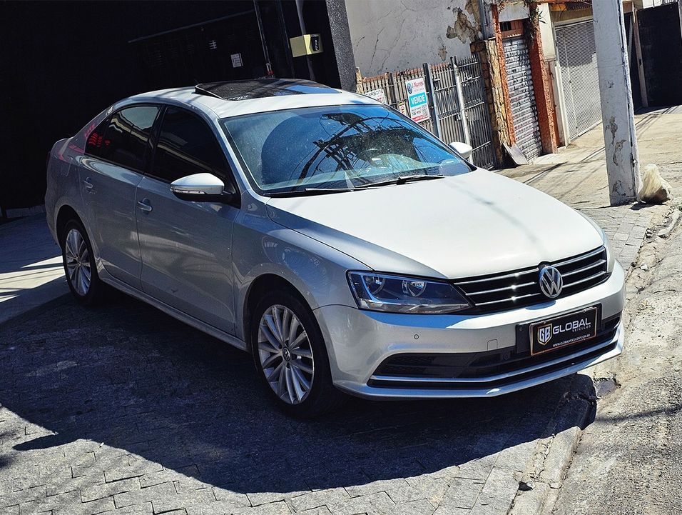 VolksWagen JETTA Comfortline 2.0 T.Flex 8V 4p Tipt.