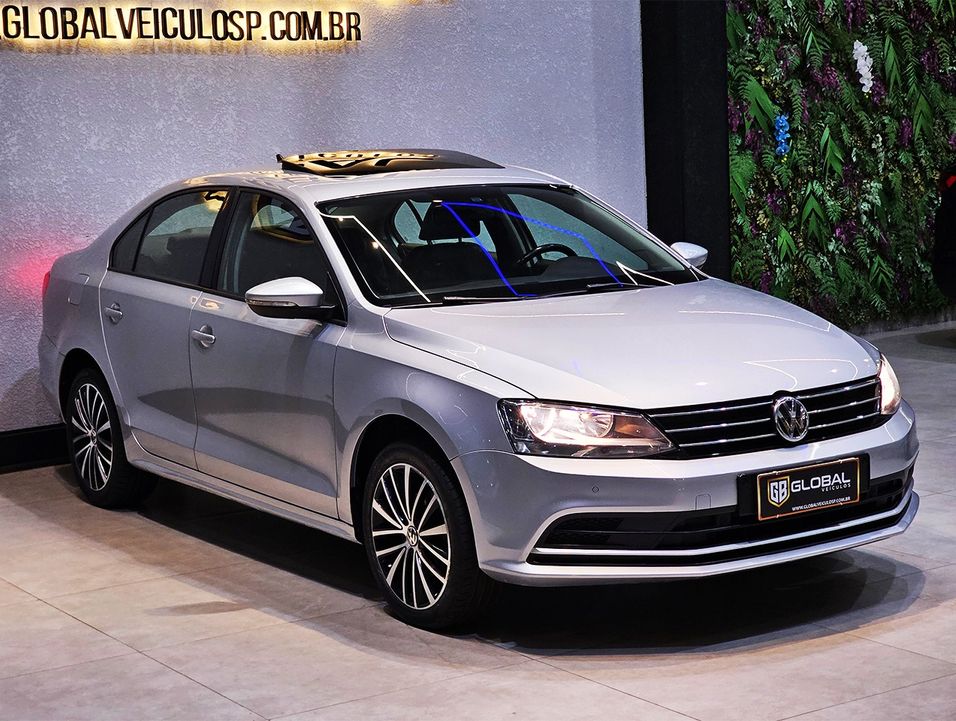 VolksWagen JETTA Comfortline 2.0 T.Flex 8V 4p Tipt.