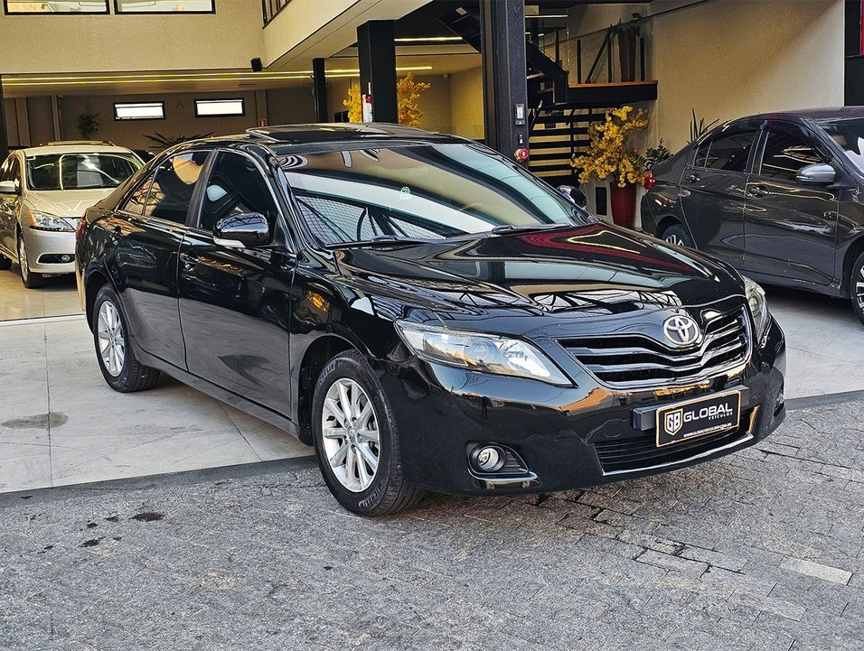 Toyota Camry XLE 3.5 24V Aut.