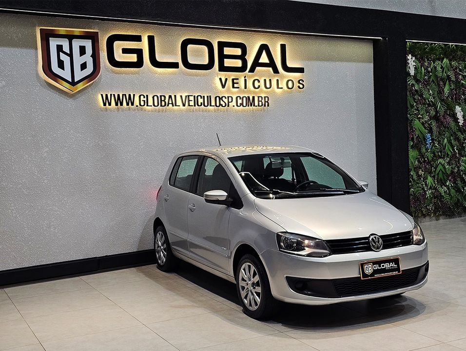 VolksWagen Fox 1.6 Mi Total Flex 8V 5p