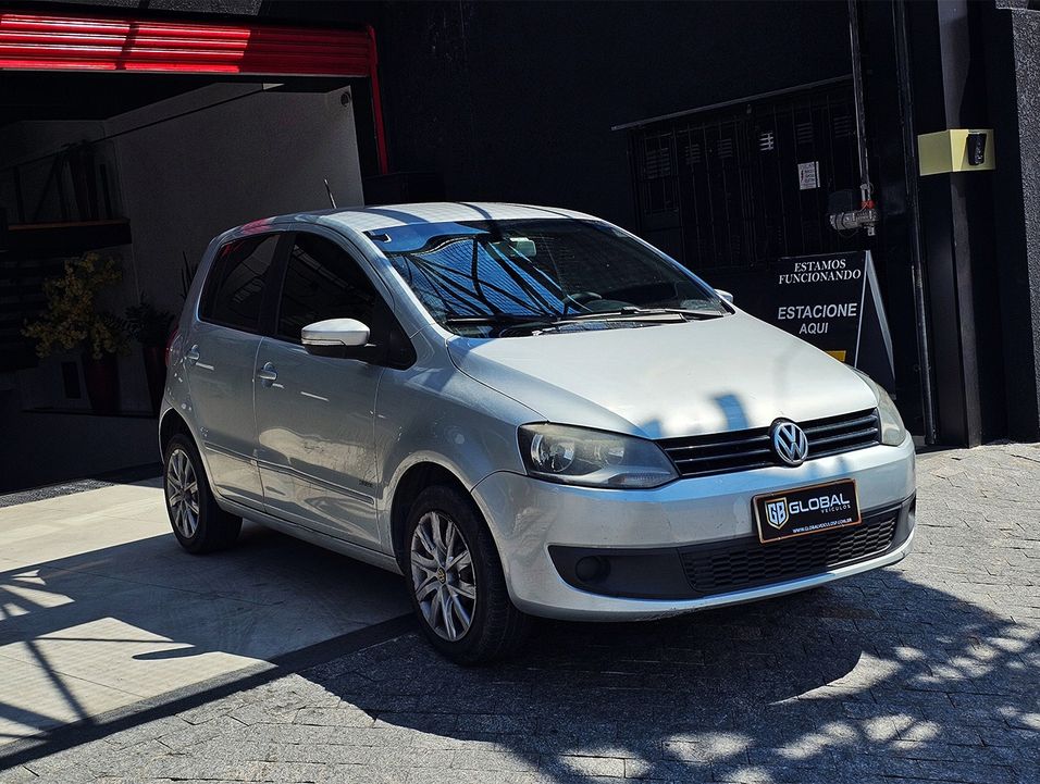 VolksWagen Fox 1.6 Mi Total Flex 8V 5p