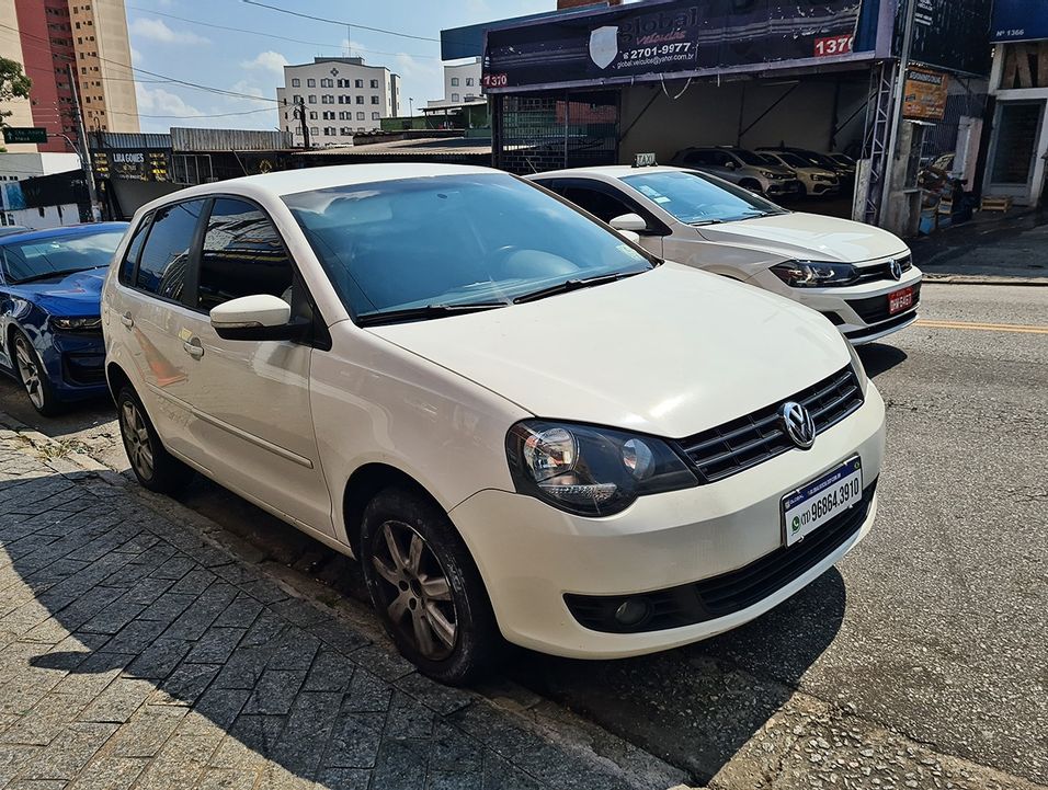 VolksWagen Polo 1.6 Mi/S.Ouro 1.6 Mi Tot.Flex 8V 5p