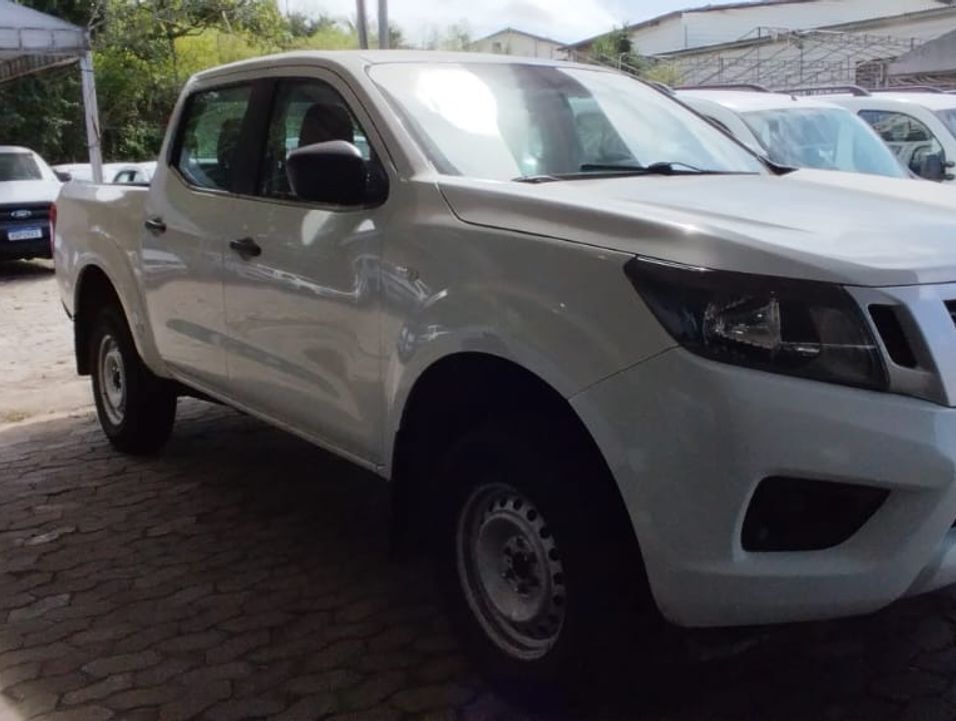 Nissan Frontier S CD 4x4 2.3 TB Diesel Mec.