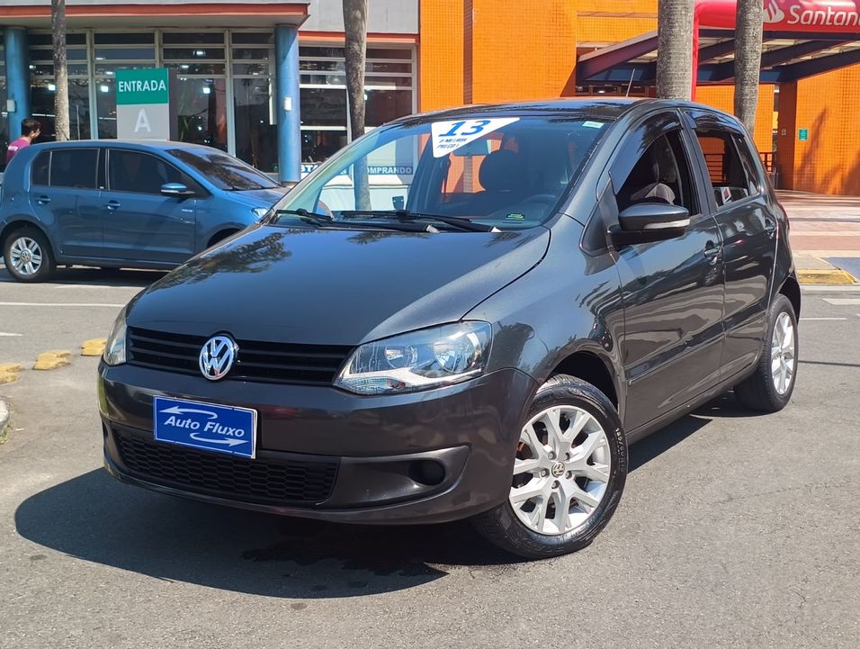 VolksWagen Fox 1.6 Mi Total Flex 8V 5p