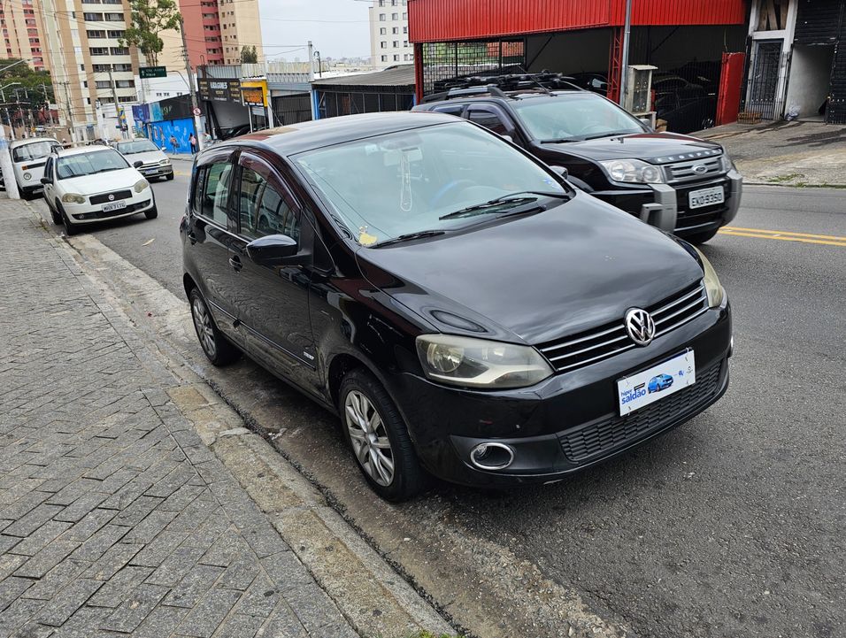 VolksWagen Fox 1.0 Mi Total Flex 8V 5p