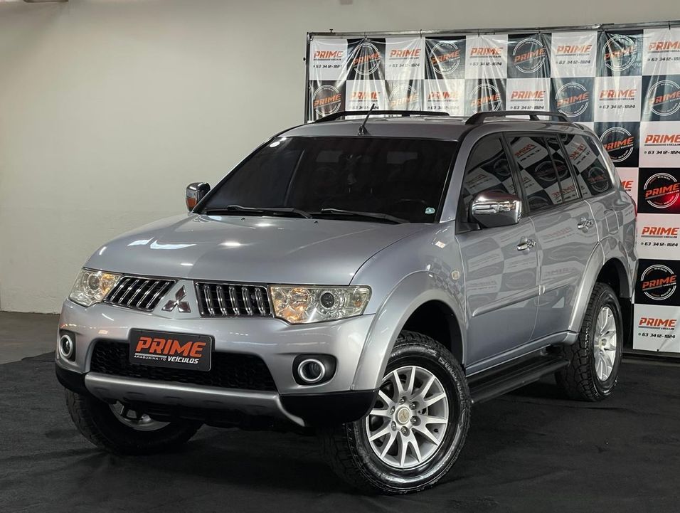 Mitsubishi Pajero DAKAR 3.2 4x4 T.I. Dies. 5p Aut.