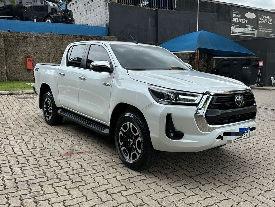 Toyota Hilux CD SRX 4x4 2.8 TDI 16V Diesel Aut.
