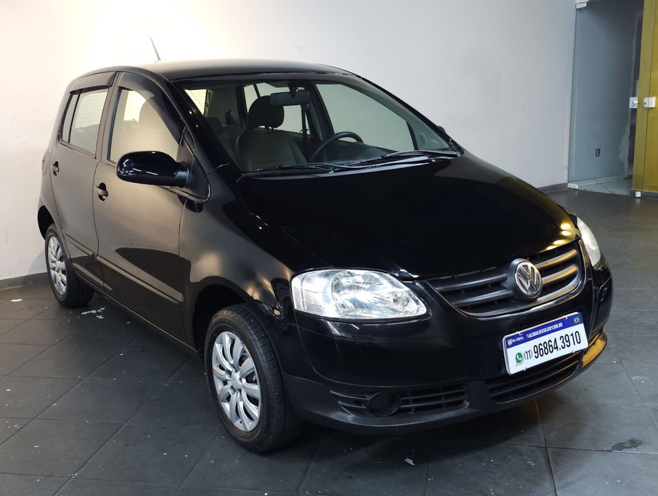 VolksWagen Fox Route 1.0 Mi Total Flex 8V 5p