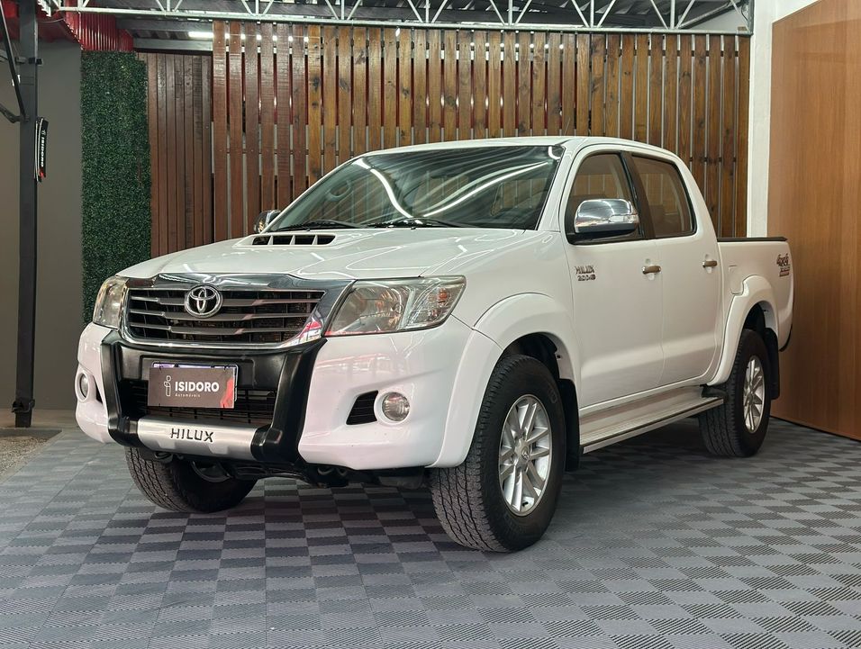 Toyota Hilux CD SRV D4-D 4x4 3.0 TDI Diesel Aut