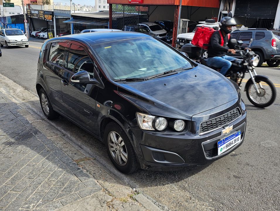 Chevrolet SONIC HB LT 1.6 16V FlexPower 5p Mec.