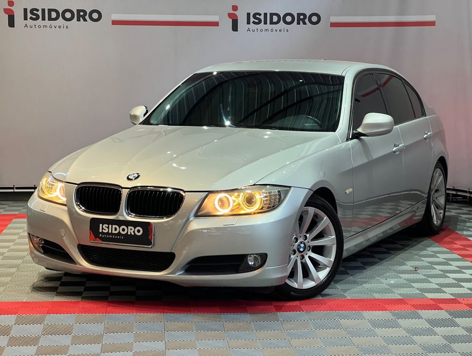 BMW 320iA