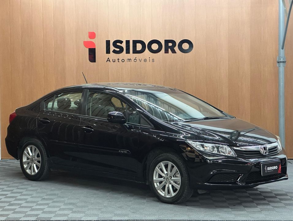 Honda Civic Sedan LXS 1.8/1.8 Flex 16V Aut. 4p