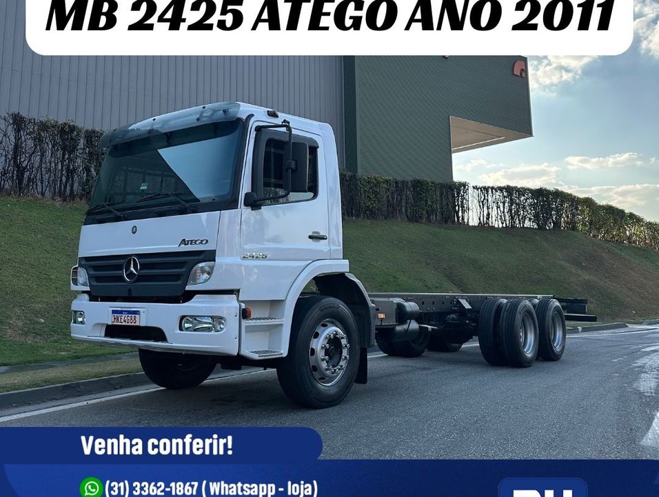 MERCEDES-BENZ Atego 2425 3-Eixos 2p (diesel)