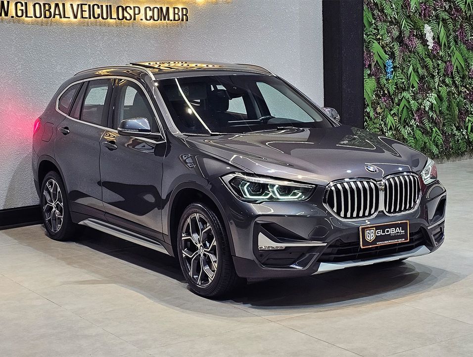 BMW X1 SDRIVE 20i X-Line 2.0 TB Active Flex