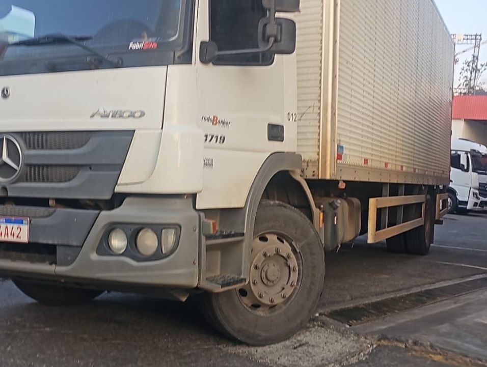 MERCEDES ATEGO 1719