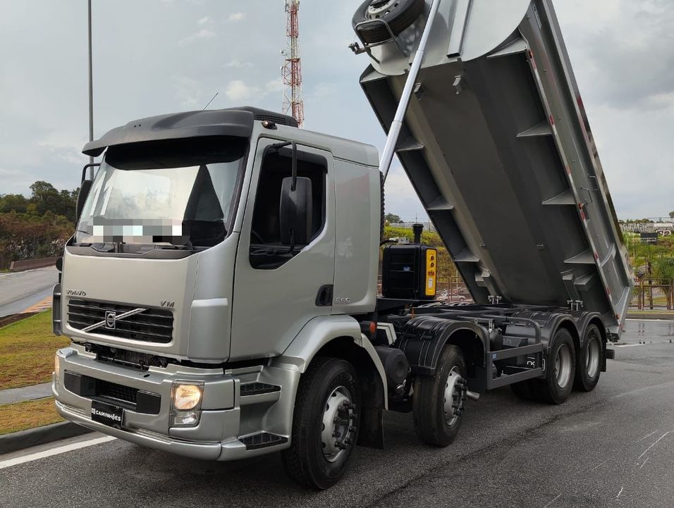 VOLVO VM 260