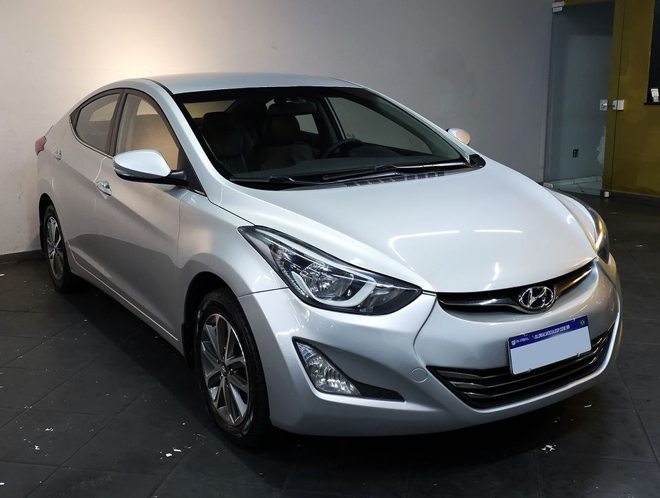 Hyundai Elantra GLS 2.0 16V Flex Aut.