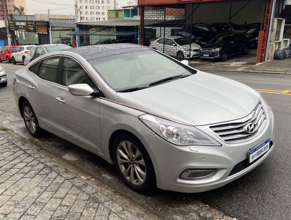 Hyundai AZERA 3.0 V6 24V 4p Aut.