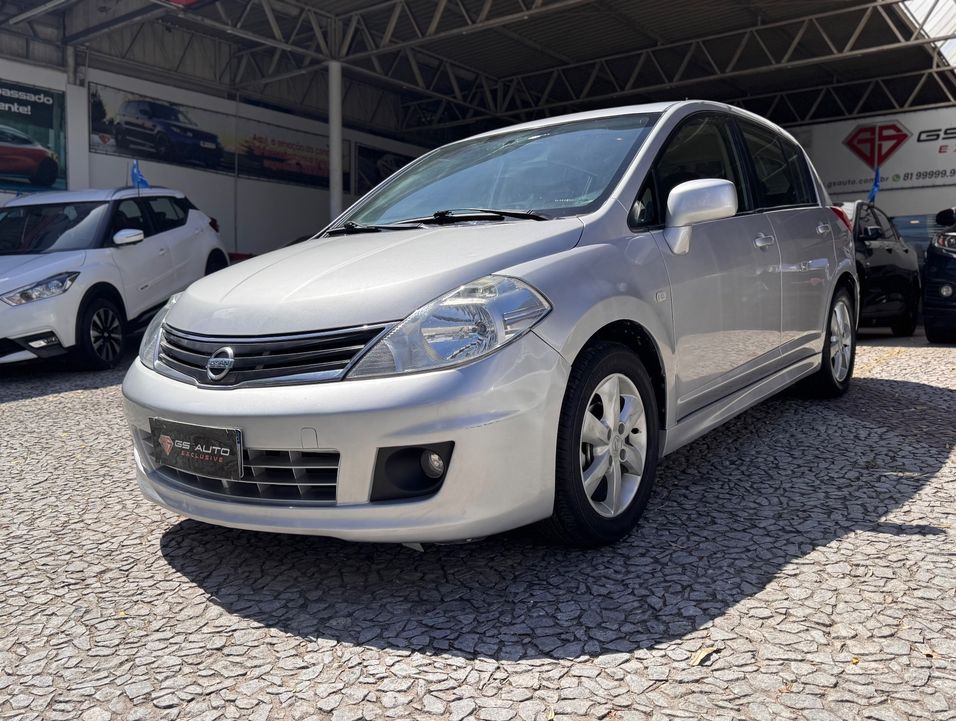 Nissan TIIDA SL 1.8/1.8 Flex 16V Aut.