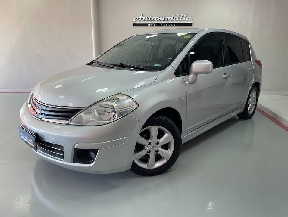 Nissan TIIDA SL 1.8/1.8 Flex 16V Aut.