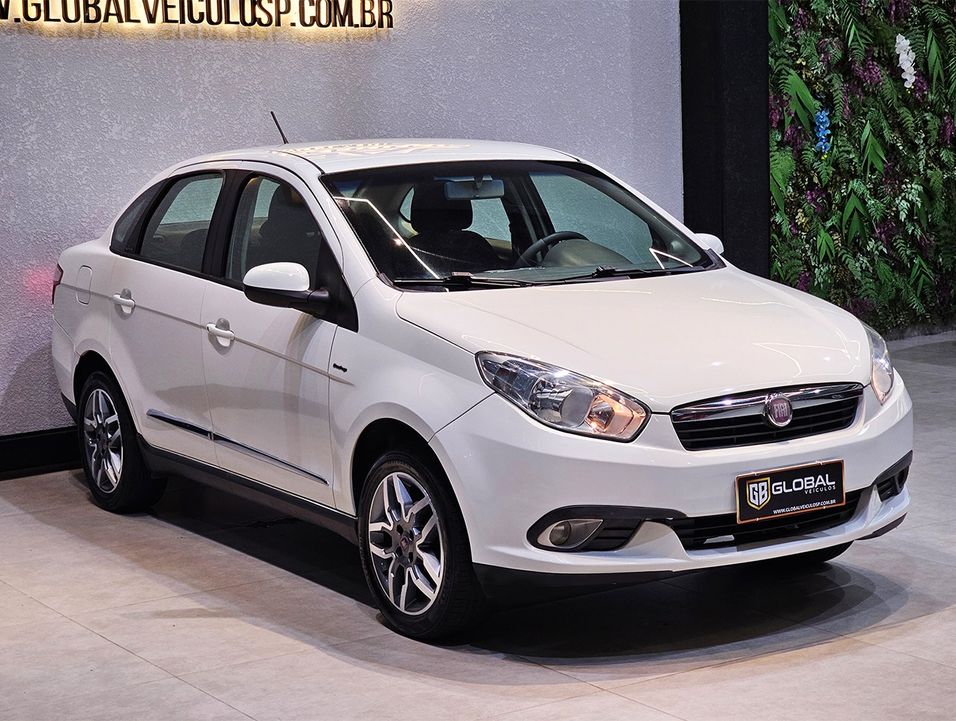 Fiat Grand Siena ESSENCE Dual. 1.6 Flex 16V