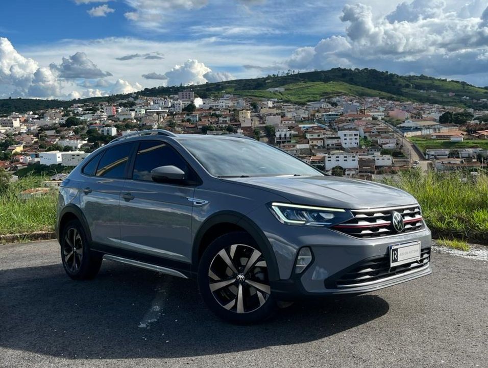 VolksWagen Nivus Highline 1.0 200 TSI Flex Aut.