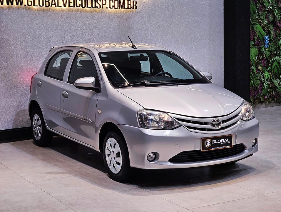 Toyota ETIOS X 1.3 Flex 16V 5p Mec.