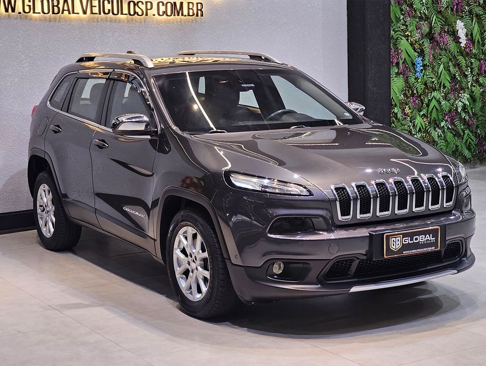 Jeep Cherokee Longitude 3.2 4x4 V6 Aut.
