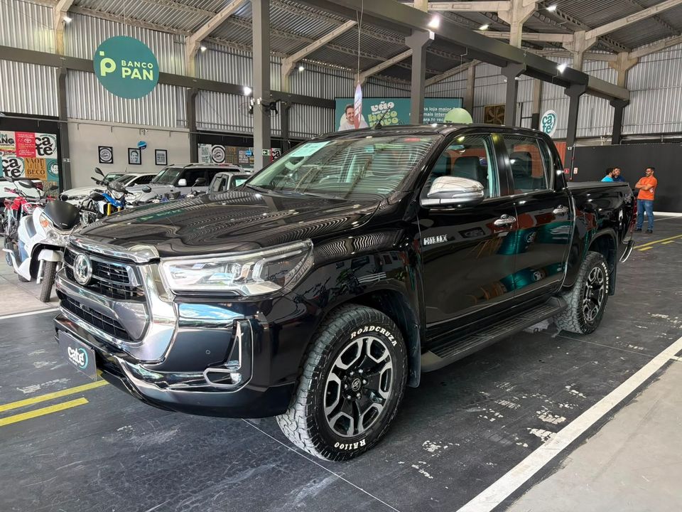 Toyota Hilux CD SRX 4x4 2.8 TDI 16V Diesel Aut.