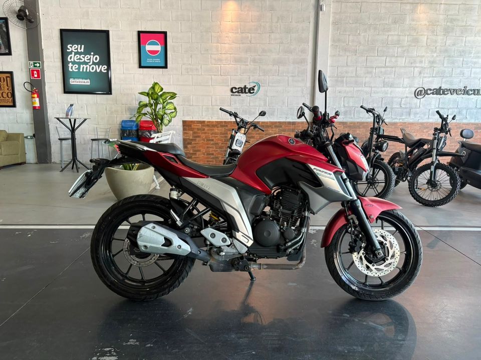 YAMAHA FZ25 250 FAZER FLEX