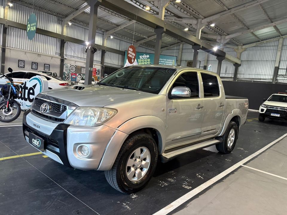 Toyota Hilux CD SR D4-D 4x4 3.0  TDI Dies.
