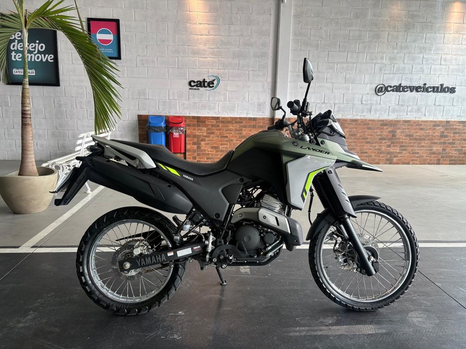 YAMAHA XTZ 250 LANDER CONNECTED