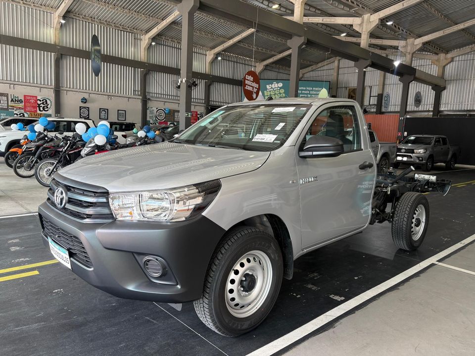 Toyota Hilux Chassi 4x4 2.8 TDI Diesel Mec.