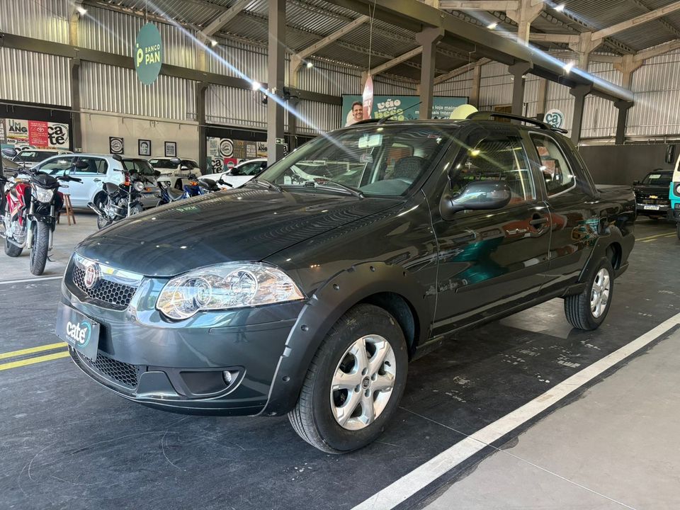 Fiat Strada Trekking 1.6 16V Flex CD