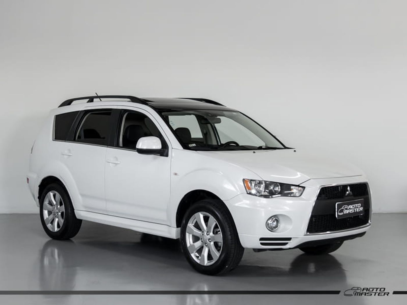 Mitsubishi OUTLANDER 3.0/ GT 3.0 V6 Aut. Gasolina 4 Automático 9372 em