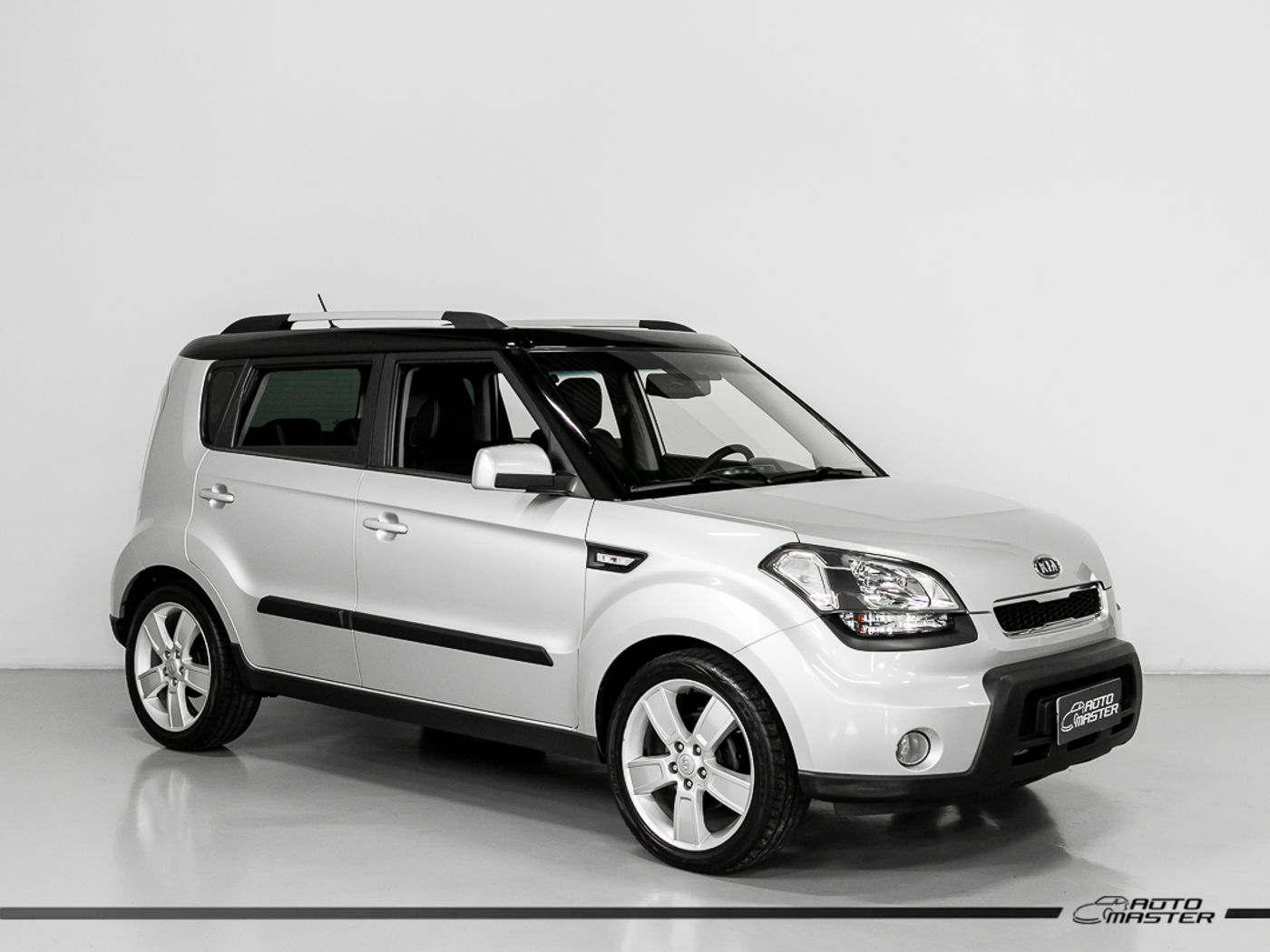 Kia soul год выпуска